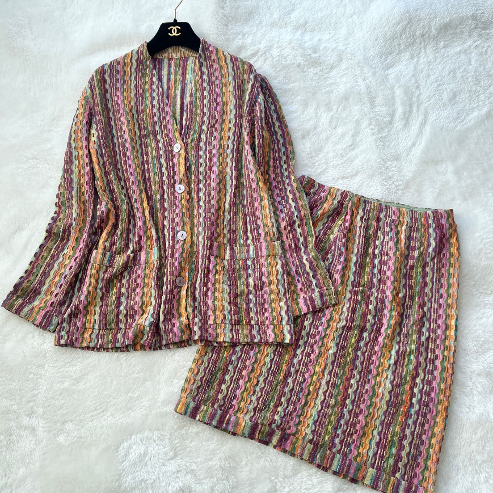 ミッソーニ・ニットスーツ・Ｌサイズ・カーディガン・スカート・セットアップ・美品 MISSONI ミッソーニ セットアップ スカート カーディガン 44 上下