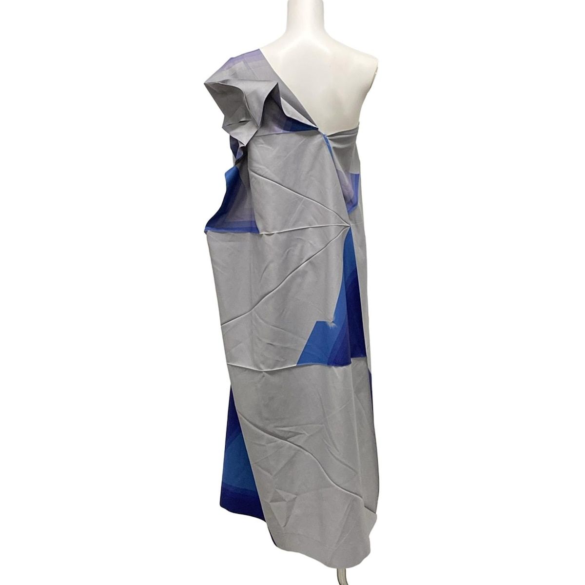 1325.ISSEYMIYAKE 1325.イッセイミヤケ ワンピース サイズ3 L レディース - IL43FH513 グレー×ブルー×マルチ