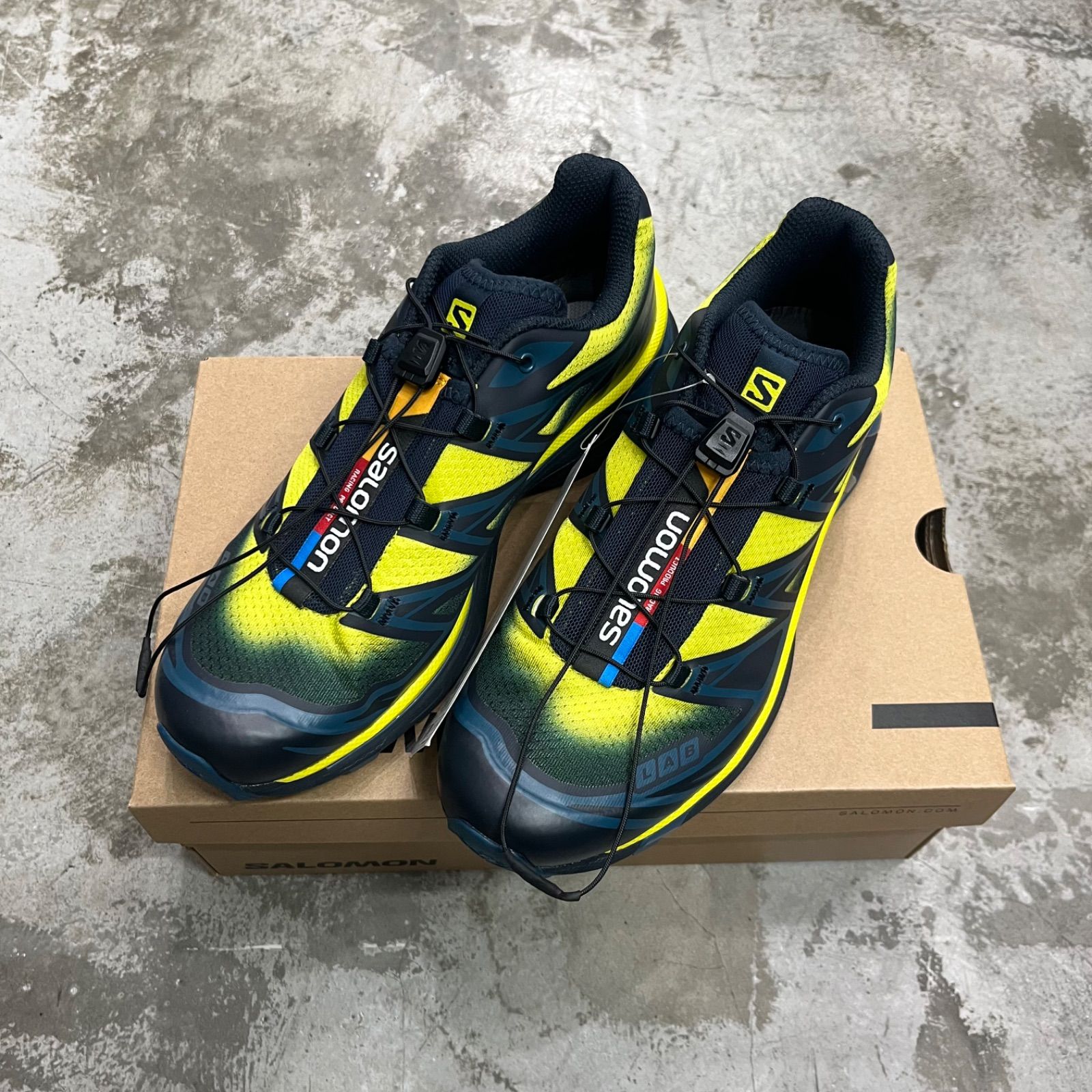 未使用品 SALOMON XT-6 SKYLINE ローカットスニーカー