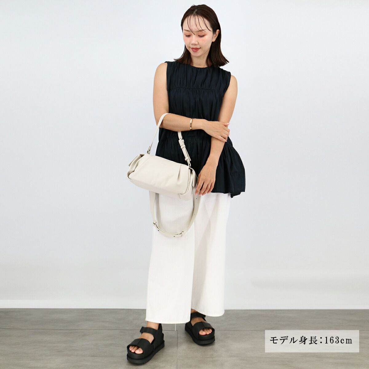 □HVISK ヴィスク Elbie Soft Structure Shadow Grey Butter