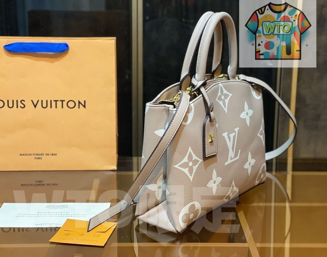 【新品・未使用】LOUIS VUITTON3点セット 送料無料 LOUIS VUITTON ルイヴィトン ショルダーバッグ 財布 3