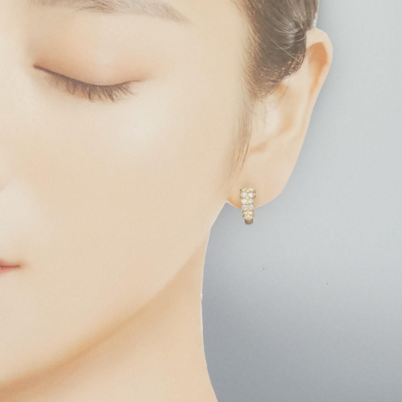 ダイヤモンド ピアス