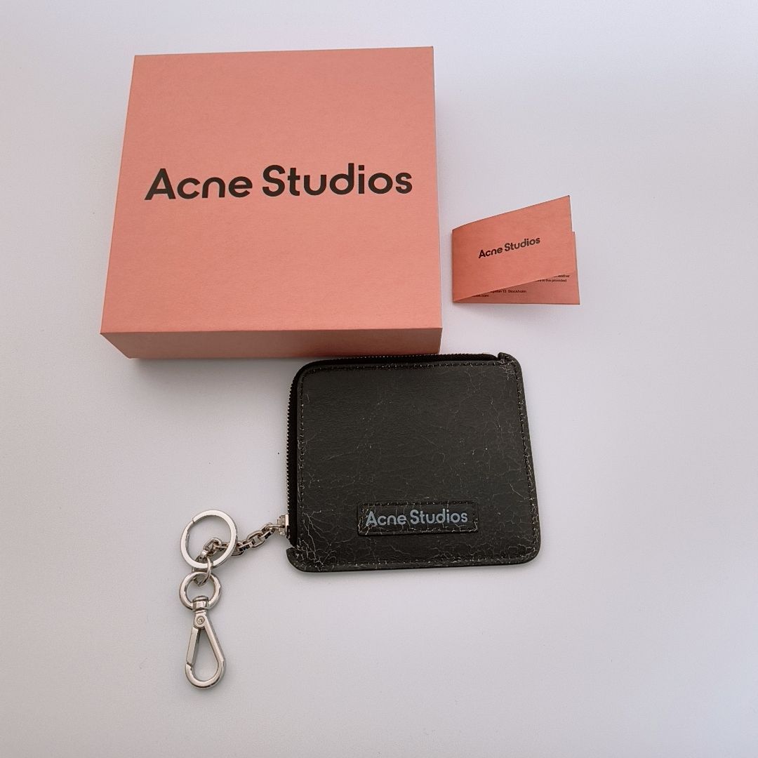 新品未使用】Acne Studios ジップレザーウォレット キーリング