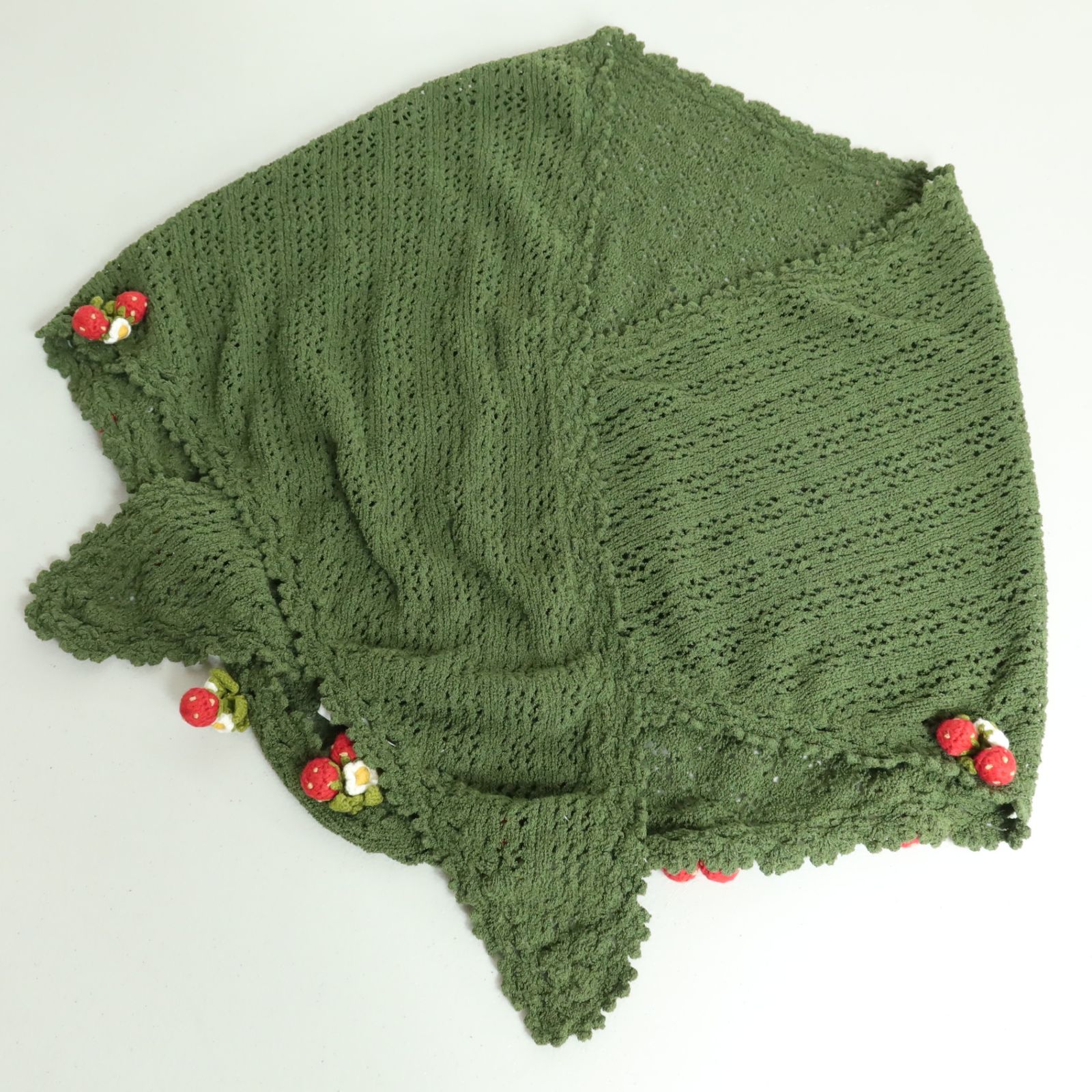 美品】ピンクハウス☆揺れる苺モチーフが可愛い！ 三角ストール  