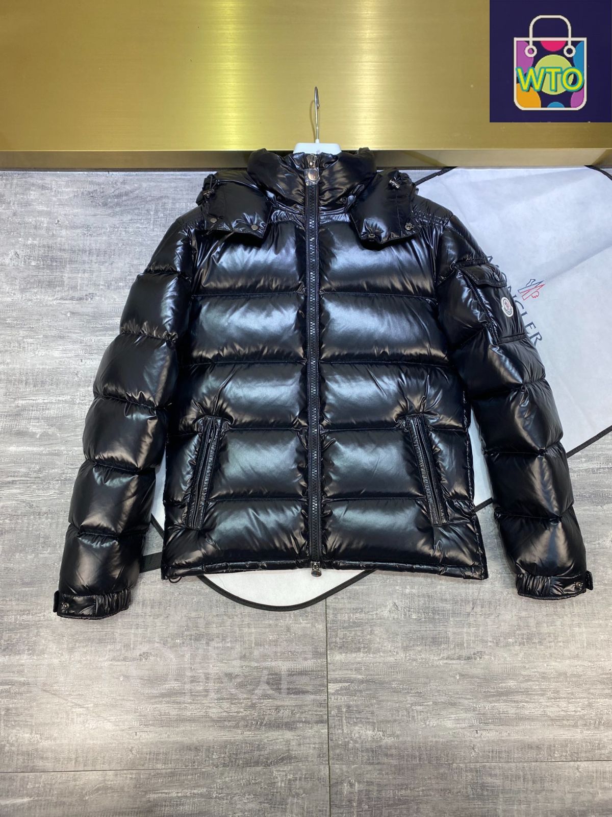【新品未使用】モンクレール MONCLER ❤️ アウタージャケット MONCLER モンクレール ジャケット｜本日限定特価｜新品未使用