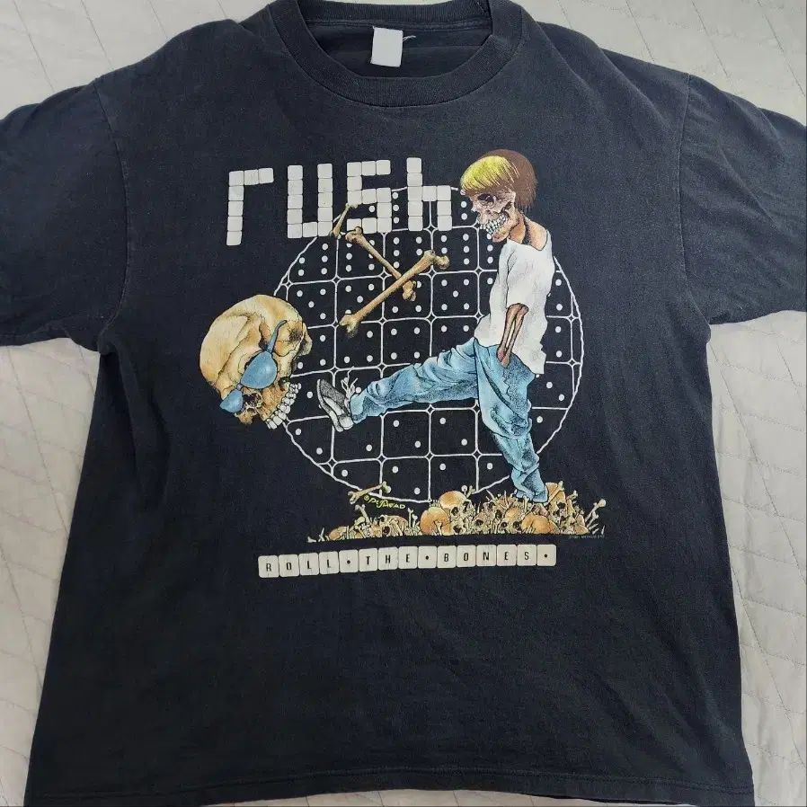 L ー XL ラッシュ RUSH 90s ヴィンテージ バンドTシャツ - メルカリ L ー XL ラッシュ RUSH 90s ヴィンテージ バンドTシャツ - メルカリ