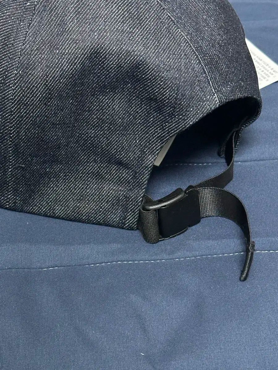 ベースボールキャップ