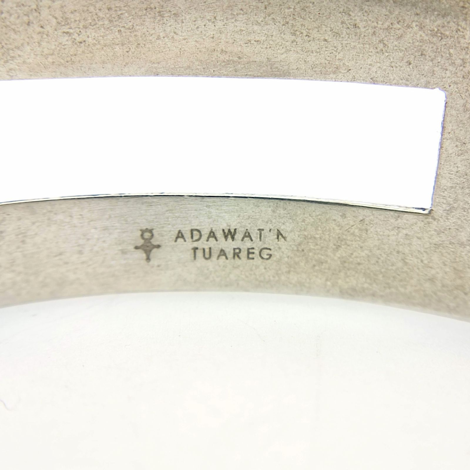 アダワットトゥアレグ　バングル　イフリ トゥサハトシルバー925 Ifri Toussaght イフリ トゥサハト | Adawat'n Tuareg