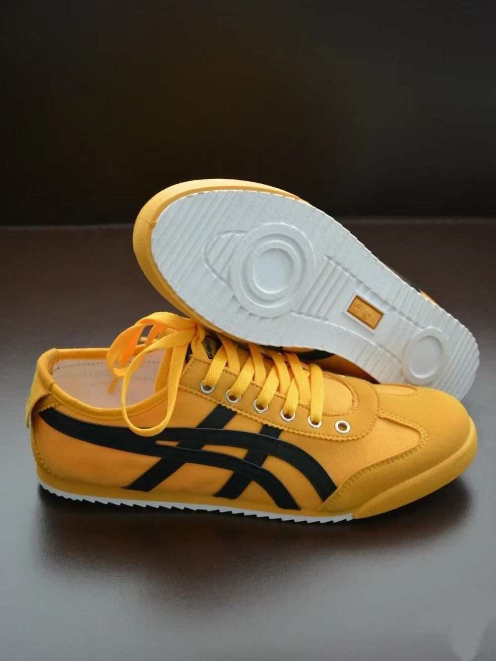新品未使用Onitsuka Tiger（オニツカタイガー）MEXICO 66