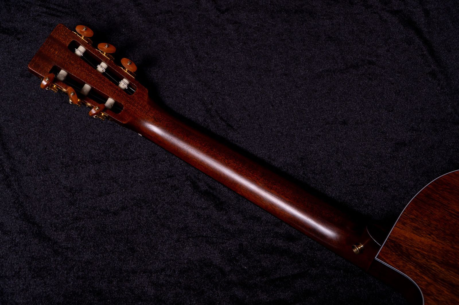 1.775kg TONIQ横浜