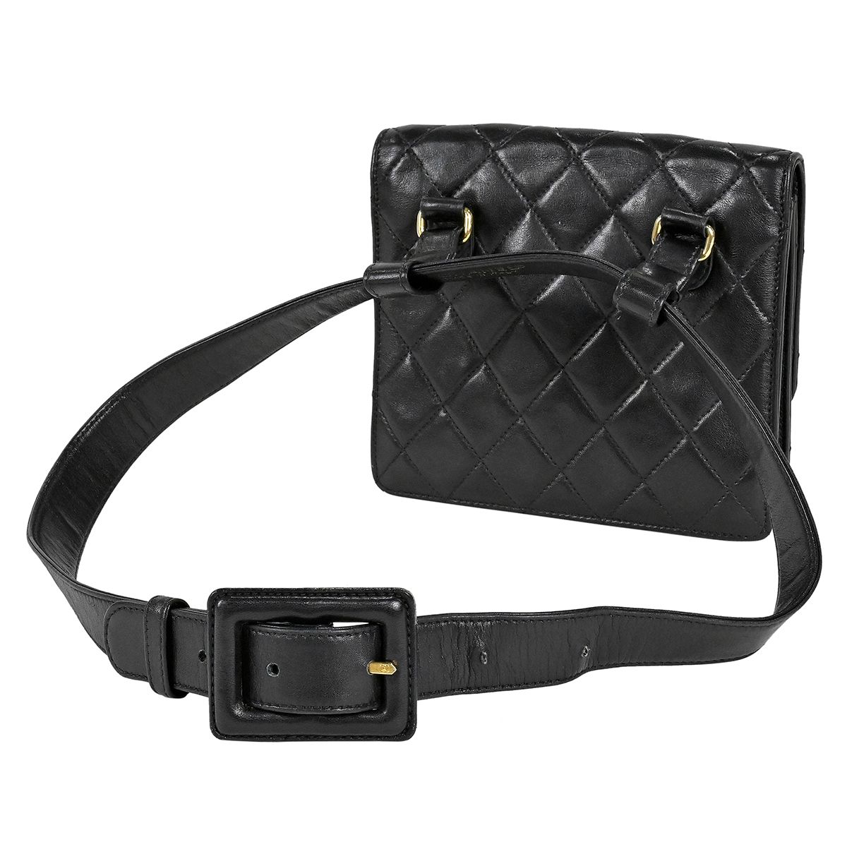 美品 CHANEL レザー ウエストポーチ マトラッセ ココマーク ブラック 美品 CHANEL レザー ウエストポーチ マトラッセ ココマーク ブラック