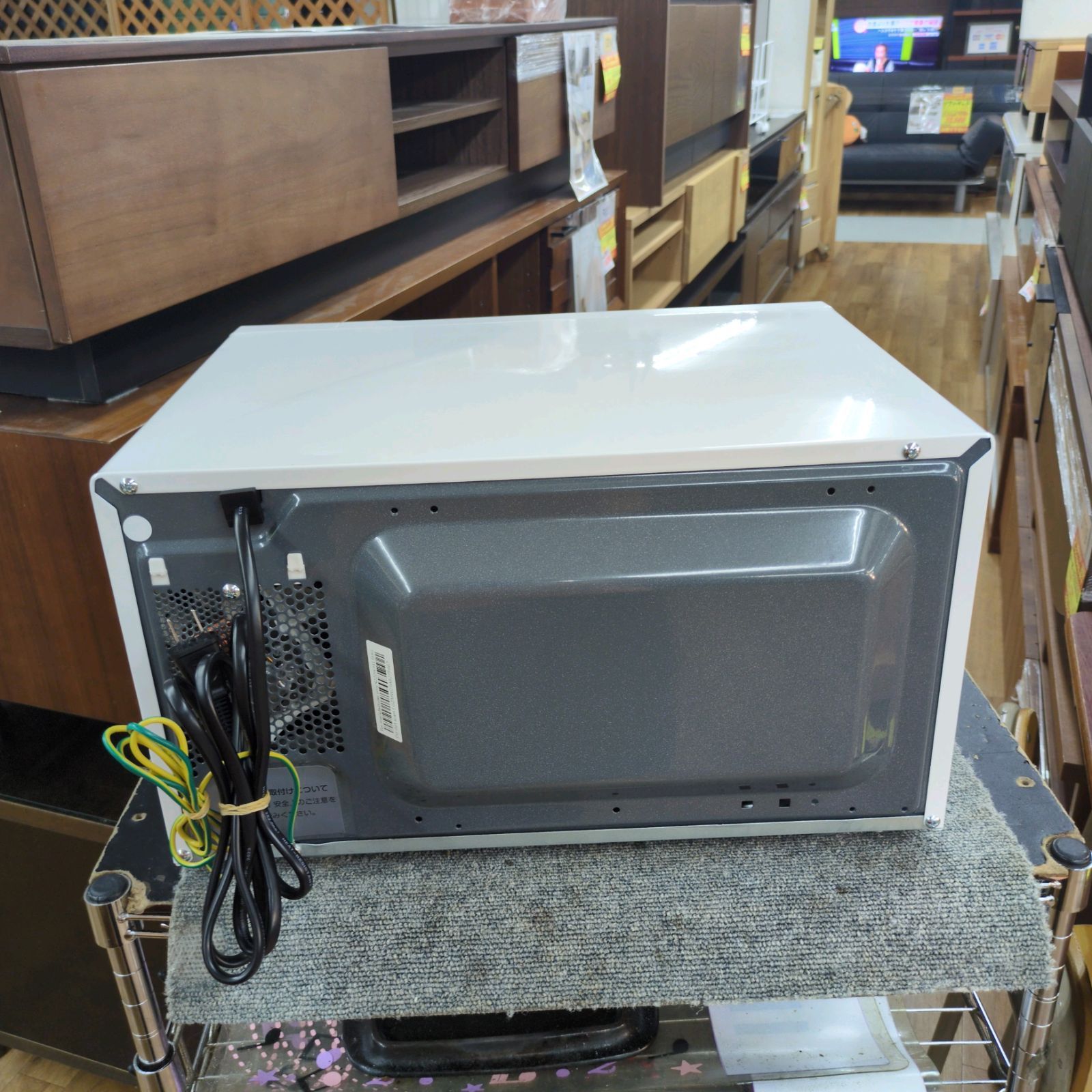 J539 ☆2023年製☆天板小凹みキズ有り☆SHARP☆電子レンジ☆RE-TM18-W