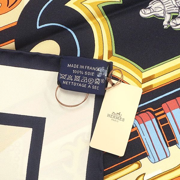 エルメス HERMES スカーフ カレ90 CARRE シルク ホワイト×マリン エルメス HERMES スカーフ カレ90 CARRE シルク ホワイト×マリン