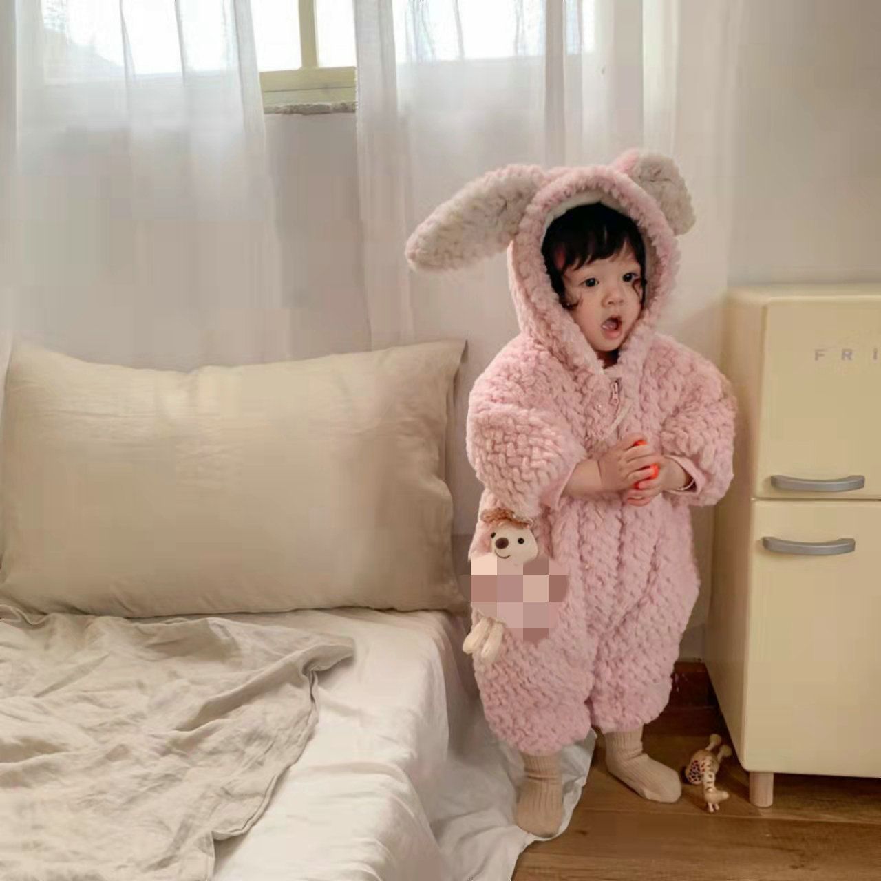 ロンパース ベビー服 ウサギさん カバーオール 秋冬 もこもこ ジャンプスーツ 防寒 フード付き 赤ちゃん 新生児 出産祝い 男の子 女の子 百日祝い プレゼント 着ぐるみ qCRm925