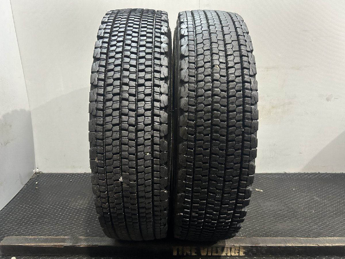 ご注文期待致します!  札幌発 引取OK BS W900 225 80R17.5 123 122L 17.5インチ トラックタイヤ スタッドレス 2本 23年製 バリ溝 4t レンジャー等 KTT651