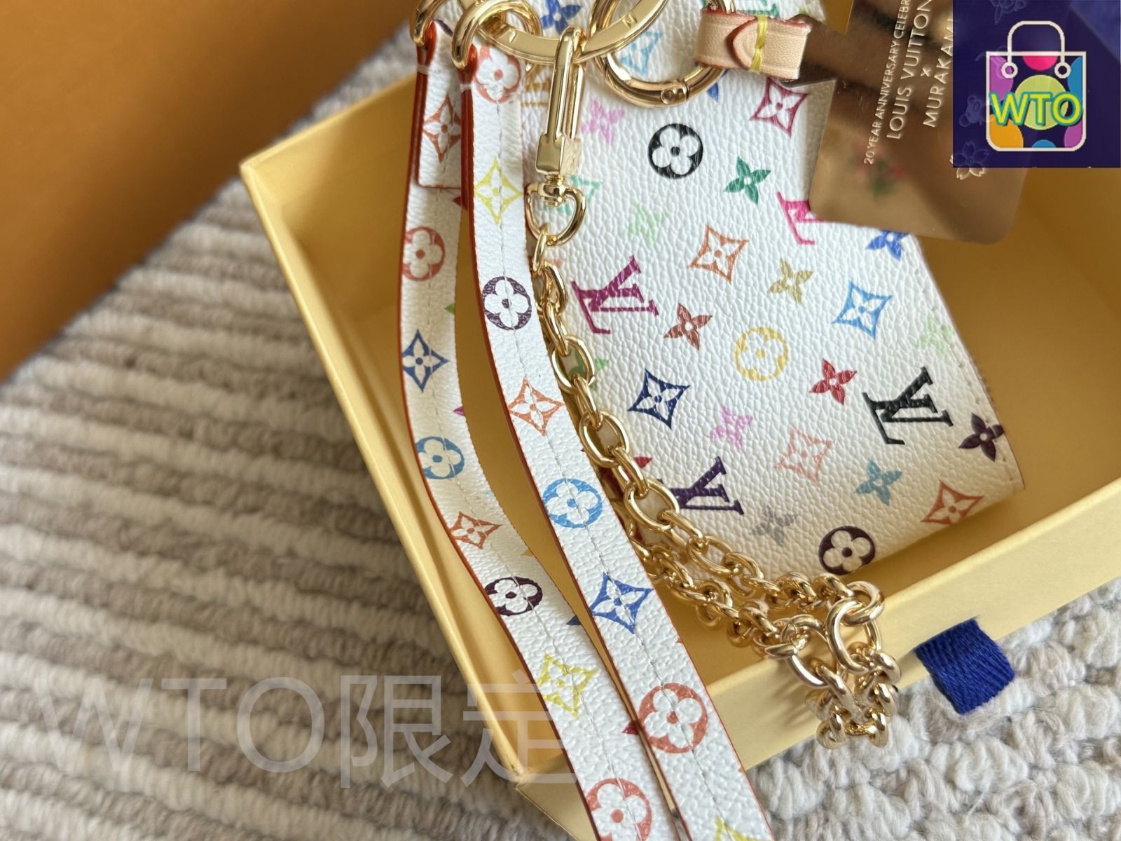 LOUIS VUITTON 村上隆　フォンホルダー　チェーンストラップのみ ルイヴィトン 村上隆 フォンホルダー モノグラム マルチカラー