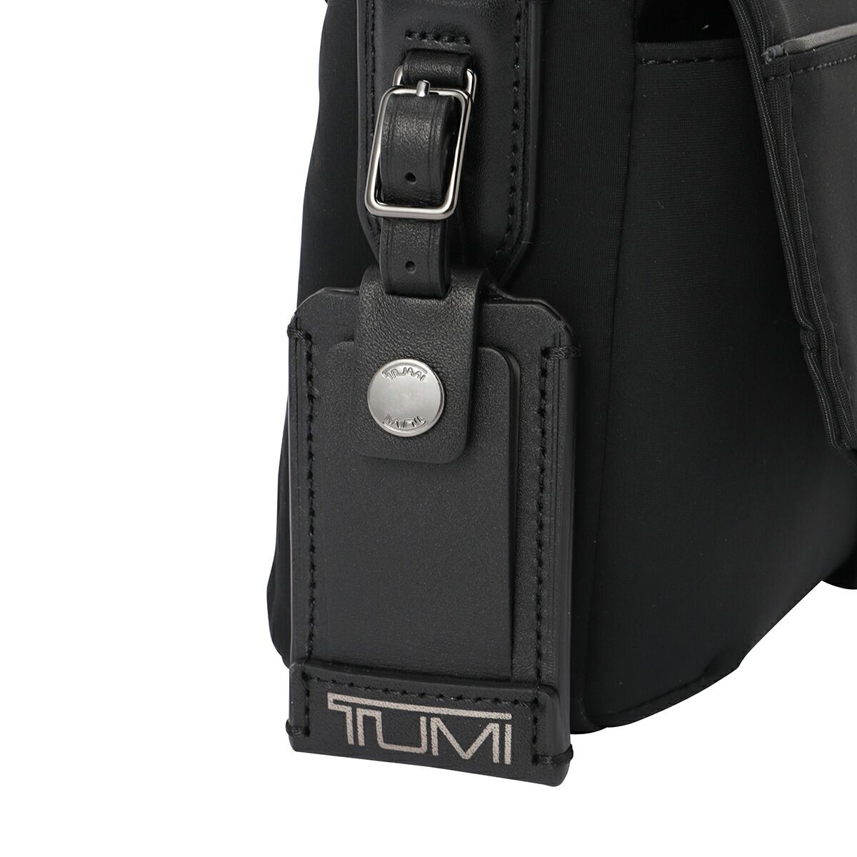 TUMI