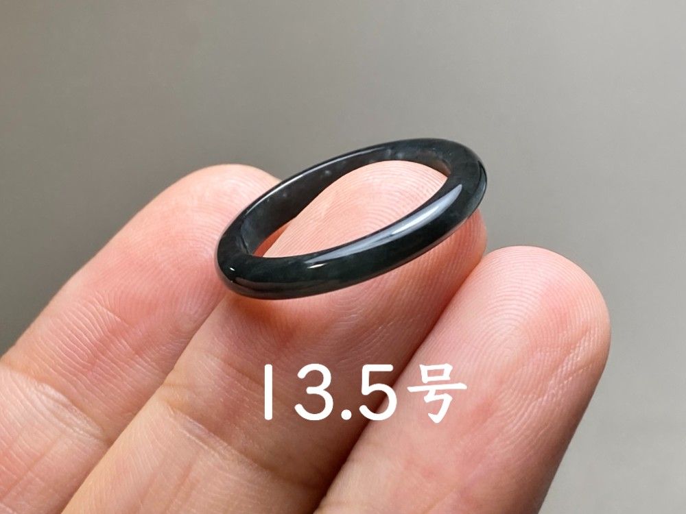 [R28-021］ 翡翠　くりぬき　リング　グアテマラ産　14.5号　指輪 L13-246 細身 氷糯種 22.5号 グアテマラ産A貨本翡翠くりぬき