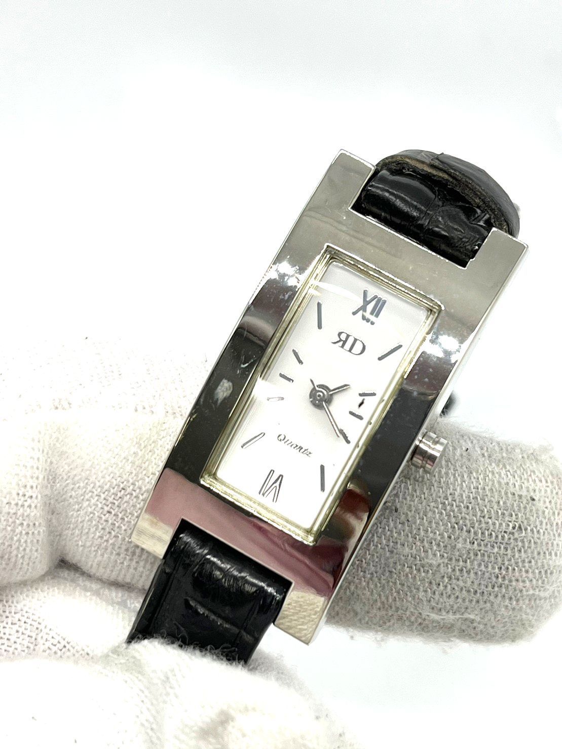 スイス製 RODANIAの腕時計です。 - 腕時計(アナログ)