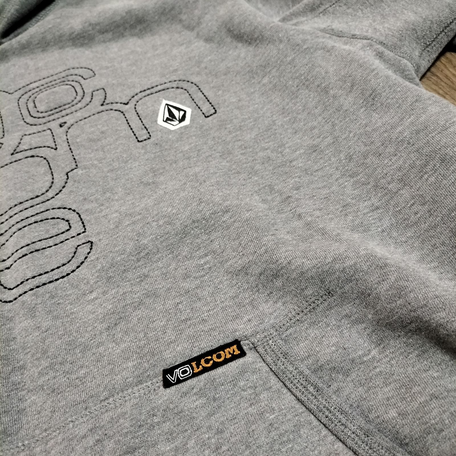 綺麗☆90s OLD VOLCOM 旧タグ スウェット パーカー フード フーディー 