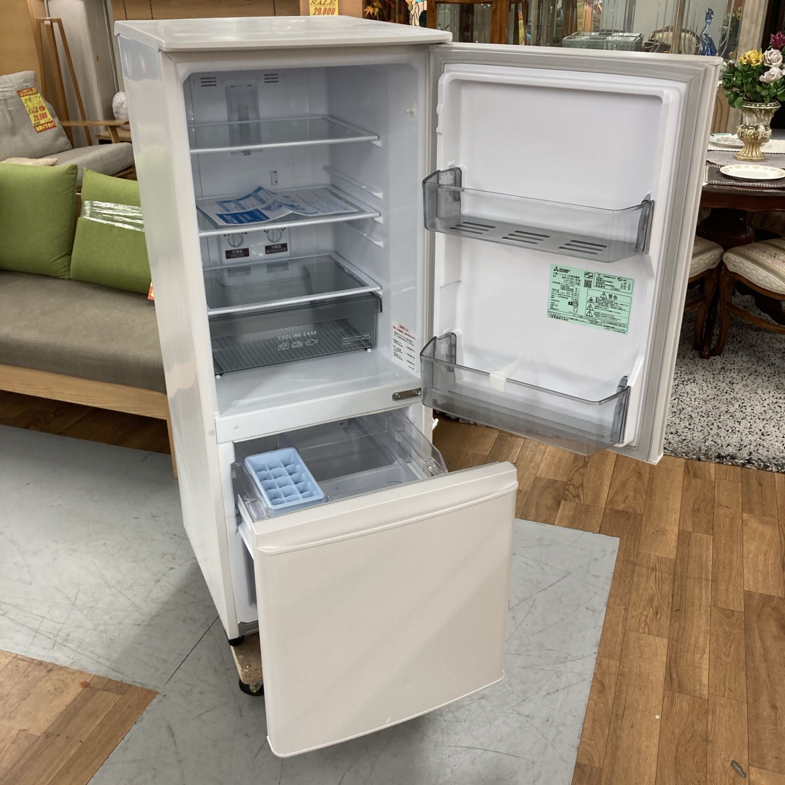 名古屋市近郊配送設置無料⭐S706 ⭐ MITSUBISHI 2ドア冷蔵庫 （146L 右  