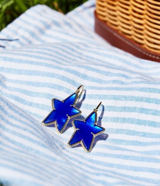 ケンドラ・スコット エイダ スター イヤリング ゴールド クランベリーイリュージョン ケンドラ・スコット エイダ スター イヤリング ゴールド クランベリー