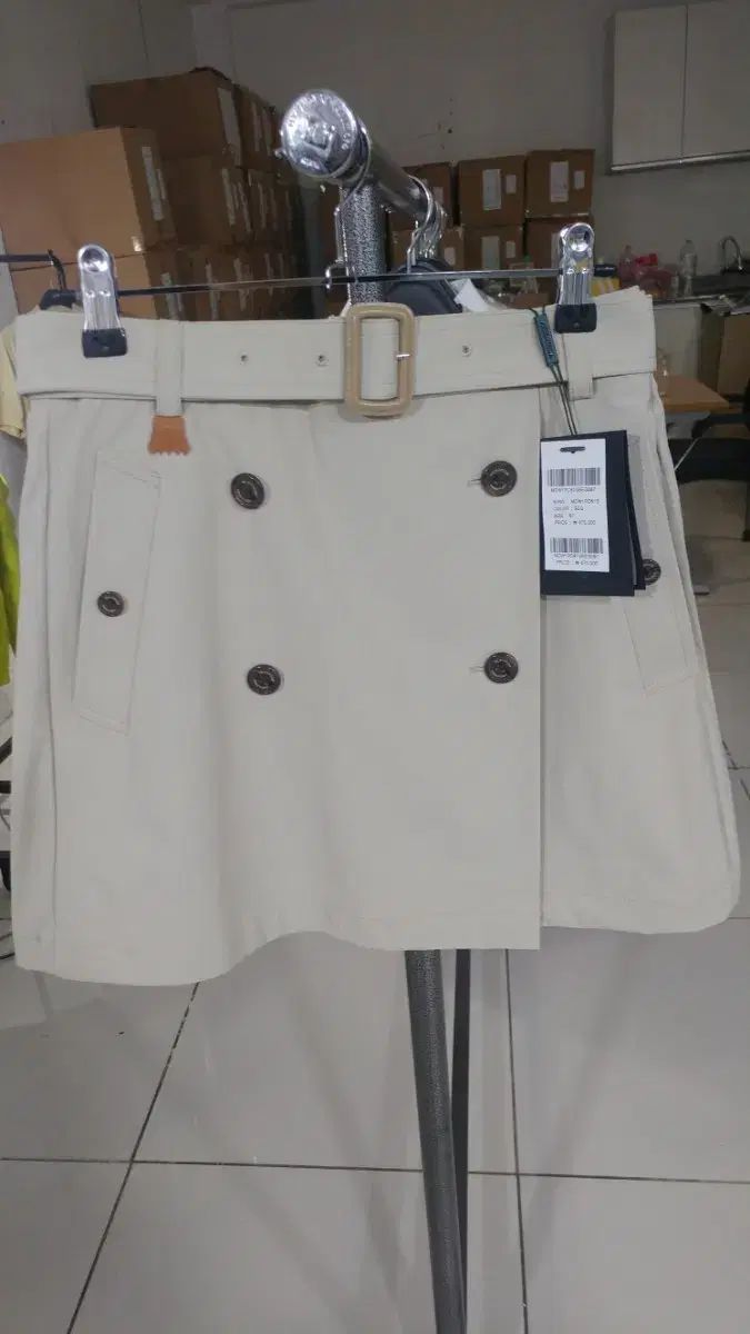 マックケイソン トレンチスカート 67 WWW_NOITHATQUANGTHANH_NET