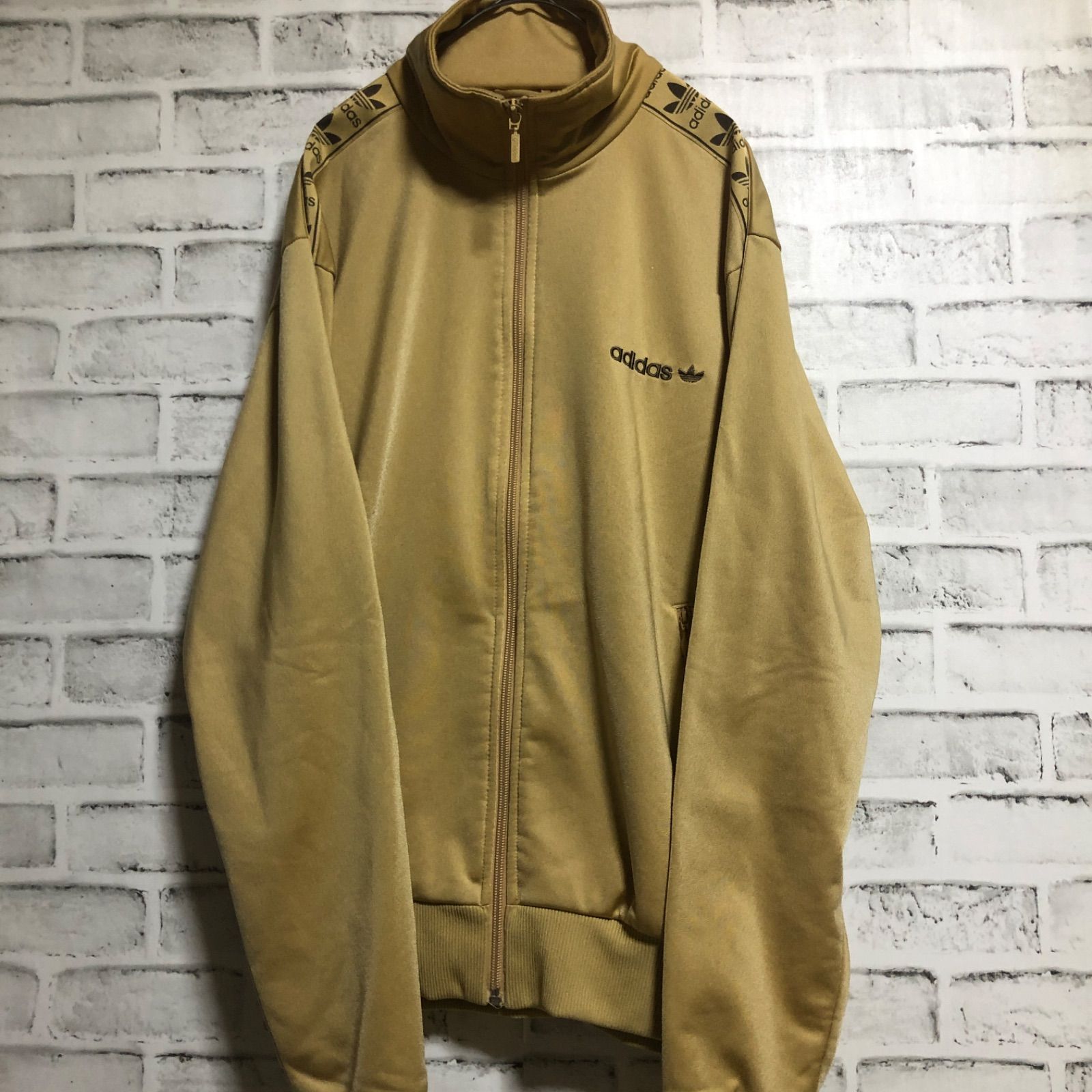 世界有名な 希少XL⭐️90s 刺繍トレ トラックジャケット/ジャージ adidas トップス