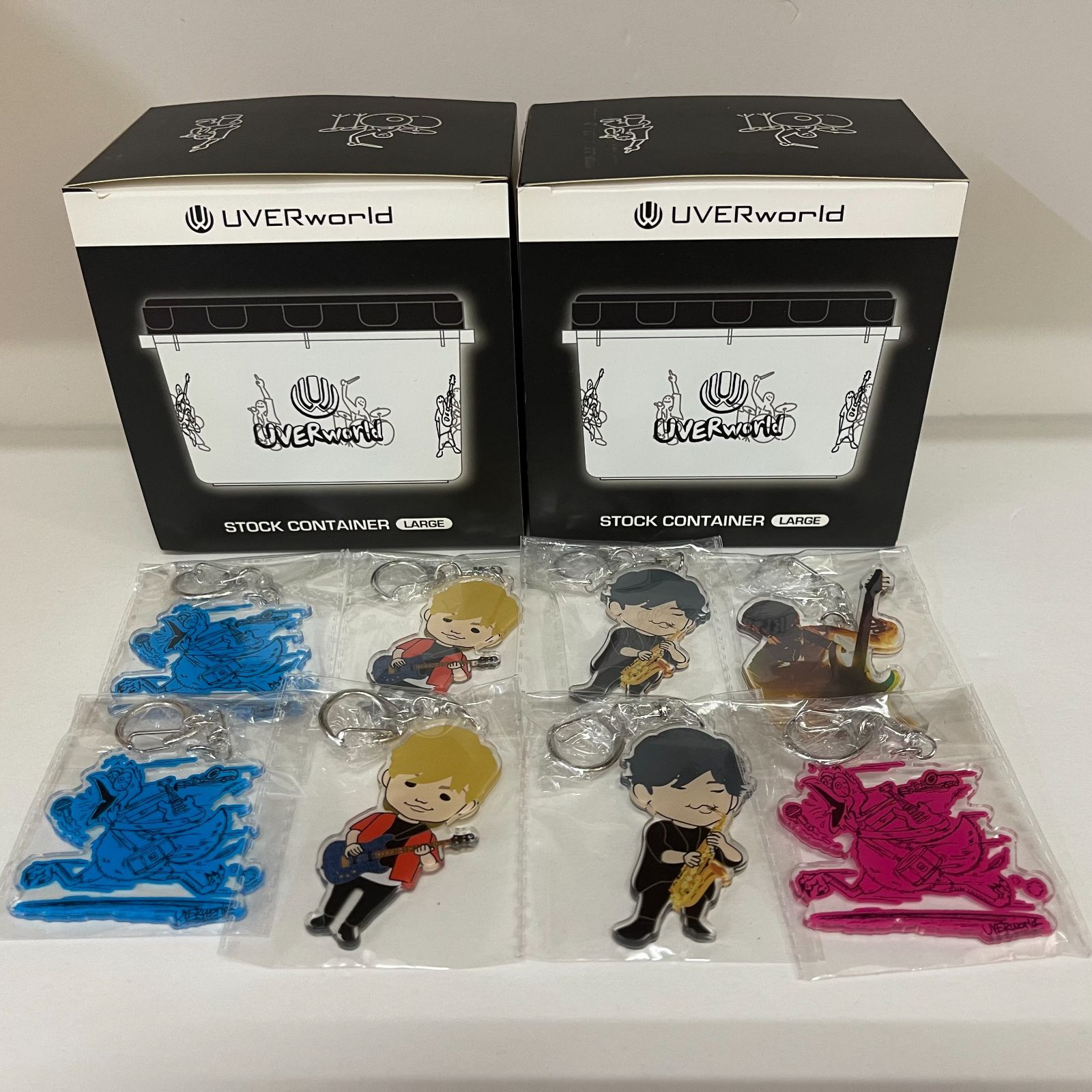 加古川】UVERworld グッズ10点まとめ売り コンテナ アクキー【353-0983】 - メルカリ