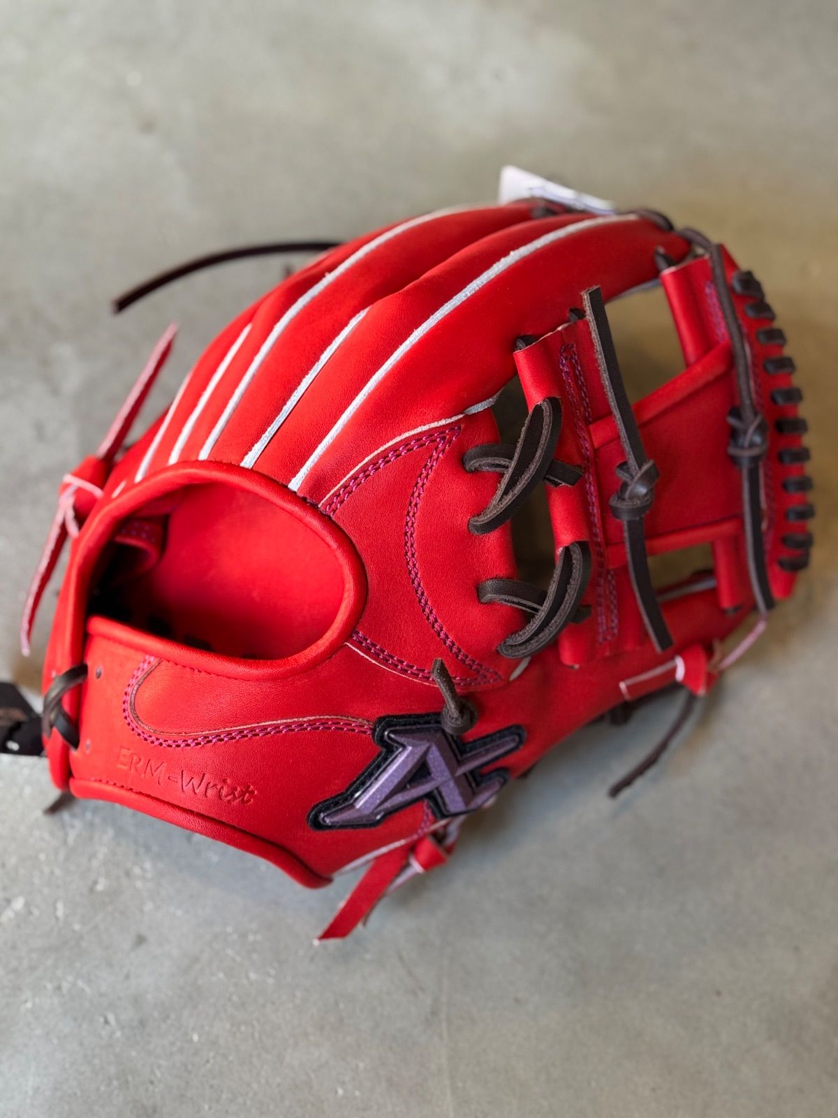 モデル NEO PROFESSIONAL LINE ATOMS 硬式用グローブ 内野手用 026型 レッドオレンジ