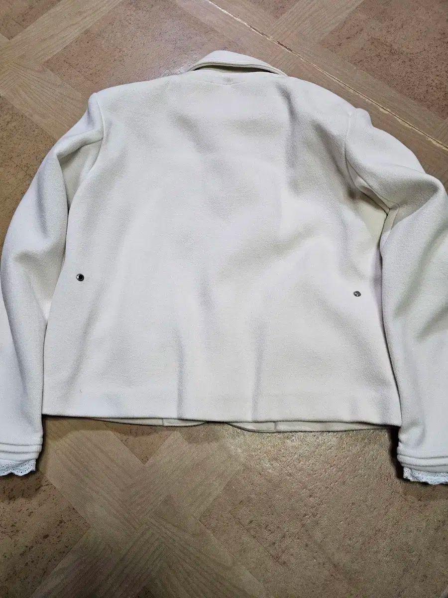 Sunset Park 刺繡 リボン ショート ジャケット ミード の長さ タック シャーリング スカート MAAHADDERANG_COM