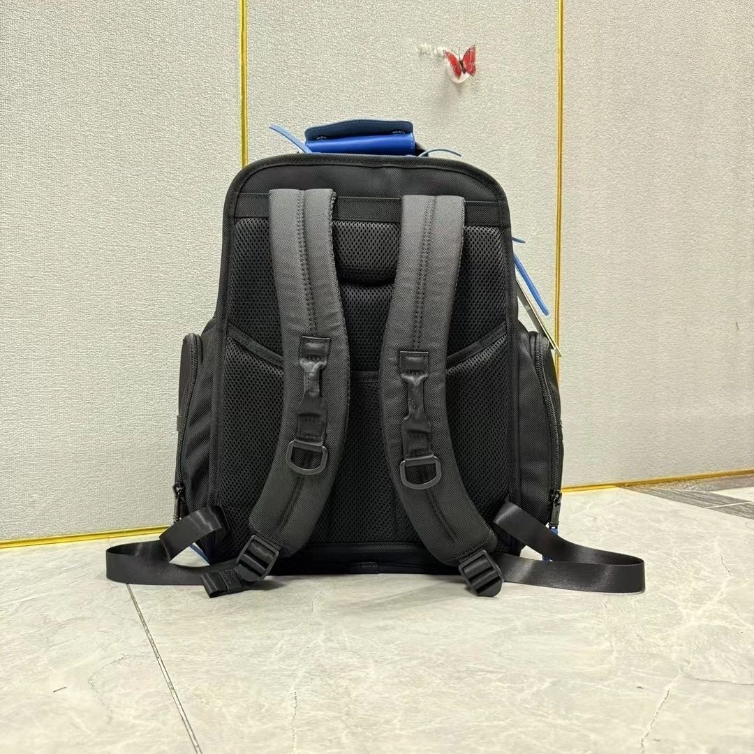 TUMI ALPHA3 ブリーフパック ブルーライン - メルカリ