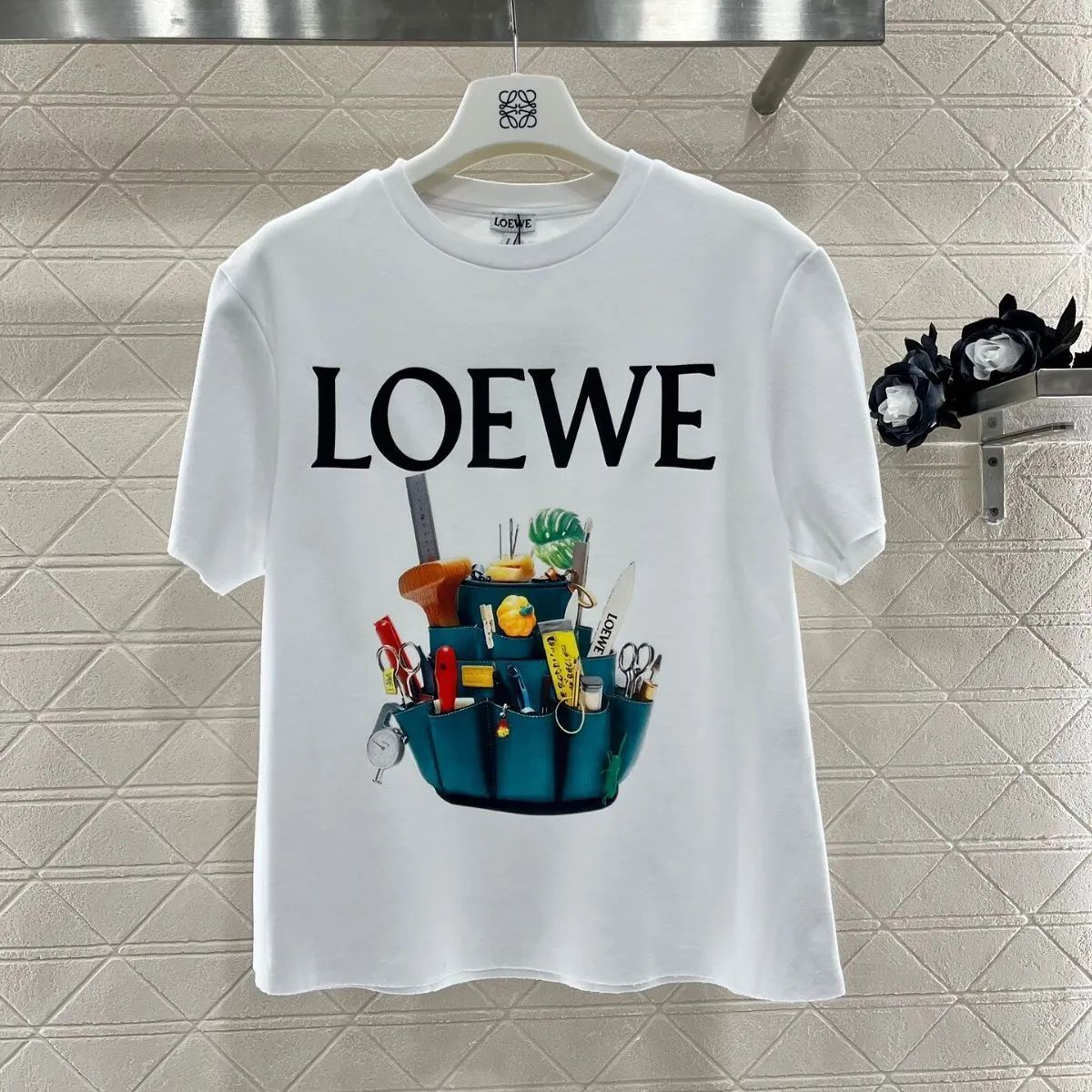 LOEWE ロエベ 新作 半袖Tシャツ@4