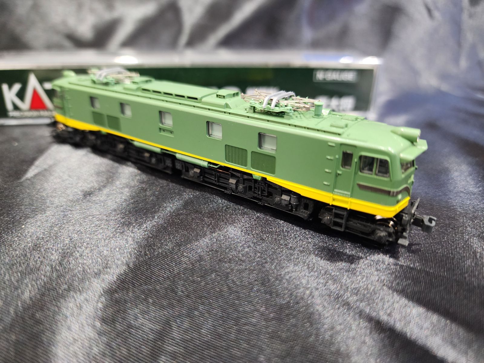 KATO 3048 EF58 初期形 大窓 ヒサシ付 青大将 鉄道模型 Nゲージ