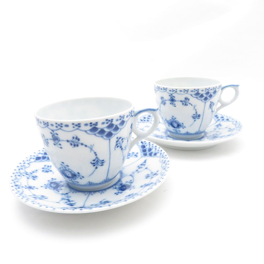 美品 ROYAL COPENHAGEN ロイヤルコペンハーゲン ブルーフルーテッドハーフレース コーヒーカップ＆ソーサー 2客 ペア 072 073  SM2842C - メルカリ