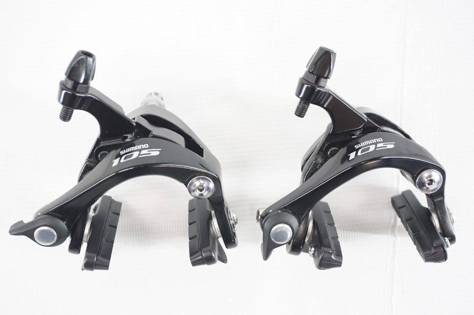 キャリパーブレーキ　セット　105　br-5800 SHIMANO 「シマノ」 105 BR-5800 キャリパーブレーキセット
