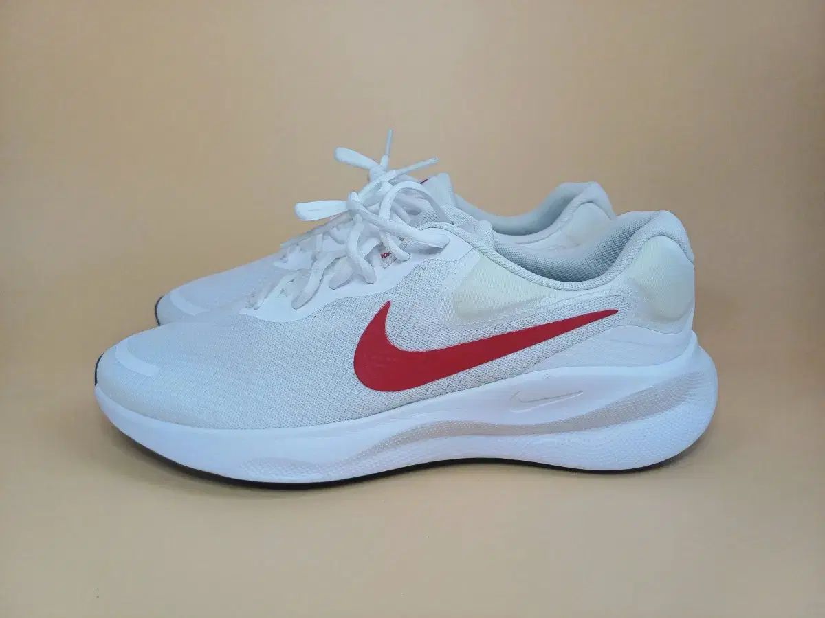 NIKE(ナイキ) レボリューション 7 スニーカー 280mm 出品