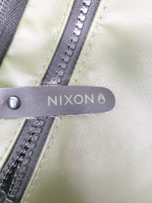 ◇ NIXON ニクソン 多機能 Smith Backpack スミス バックパック リュックサック カーキ ブラック レディース メンズ P  【1404040017520】