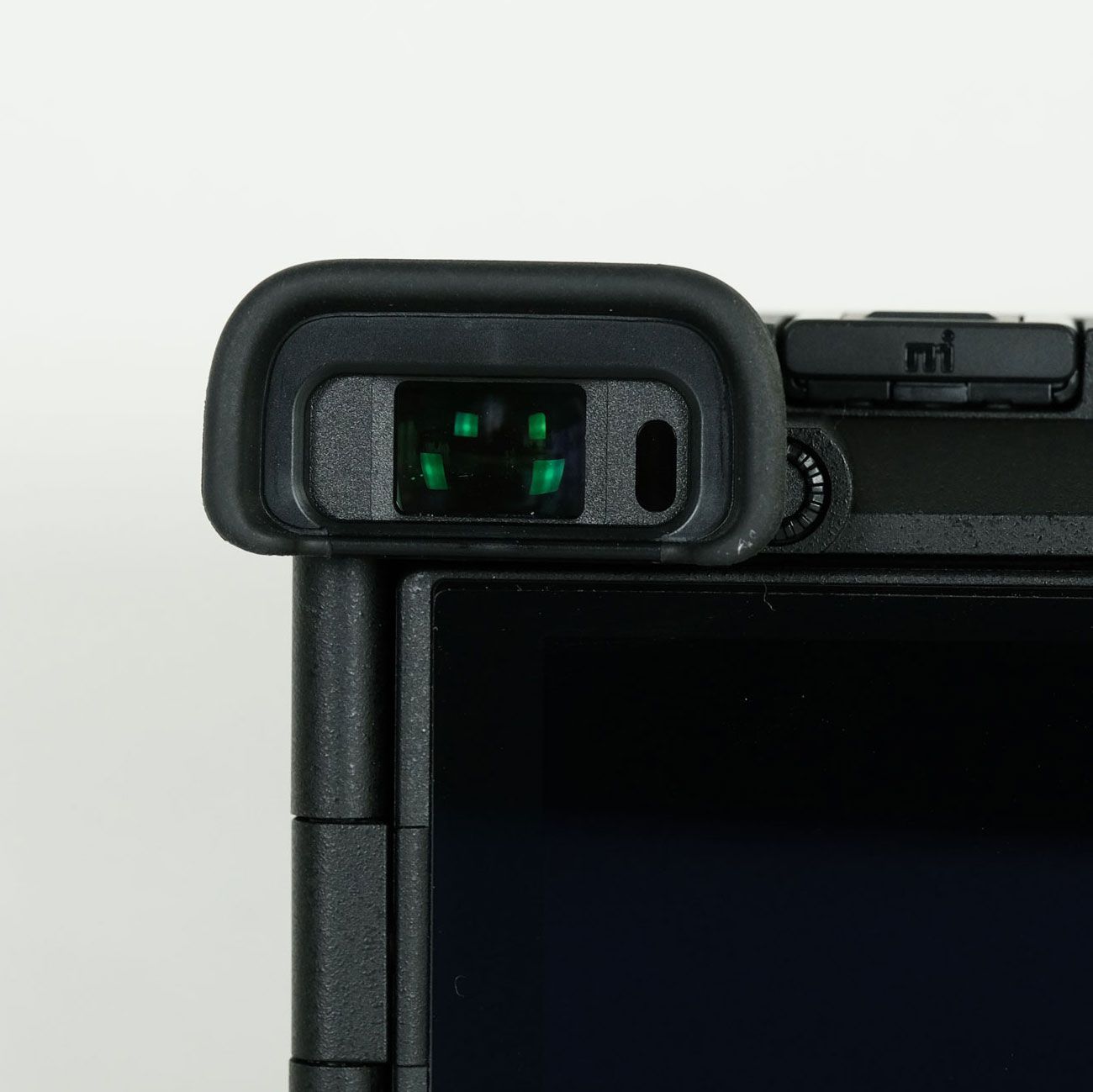 SONY α6700