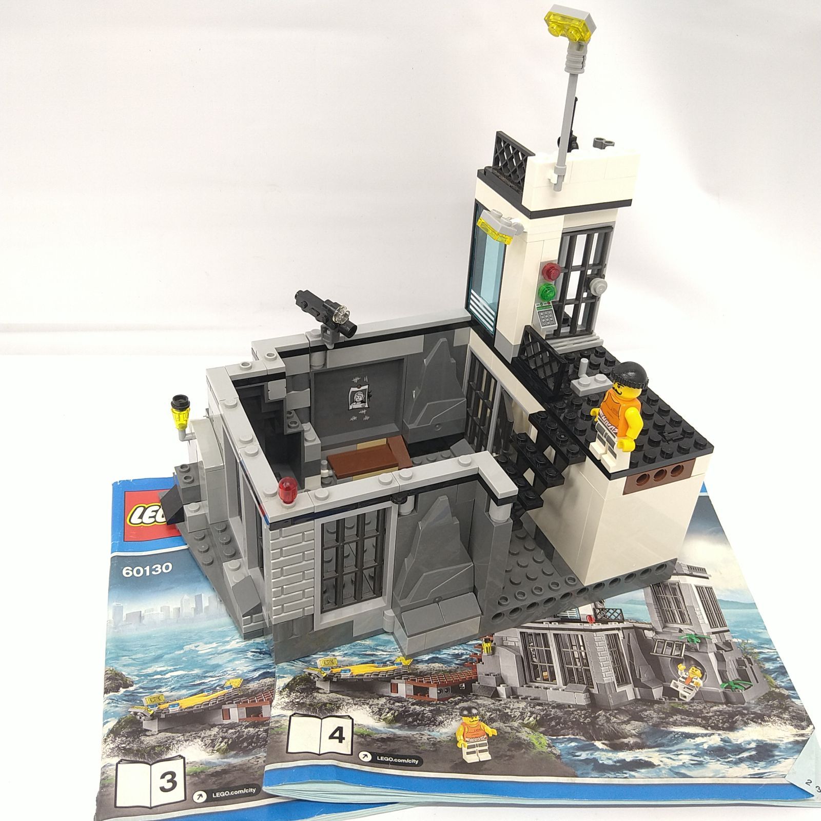 クーポンで更にお値引き】LEGO CITY レゴ シティ 60130 島の脱走劇 