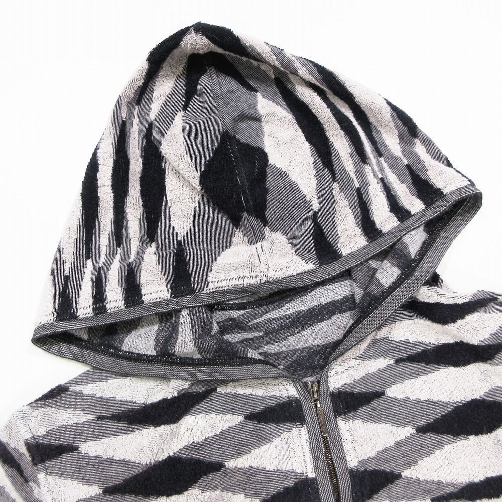 Vintage MISSONI ミッソーニ 総柄 ジップ パーカー 長袖 パイル地 幾何学柄 イタリア製 上着 50 L 黒白 メンズ レディース 【中古】 Vintage MISSONI ミッソーニ 総柄 ジップ パーカー 長袖 パイル