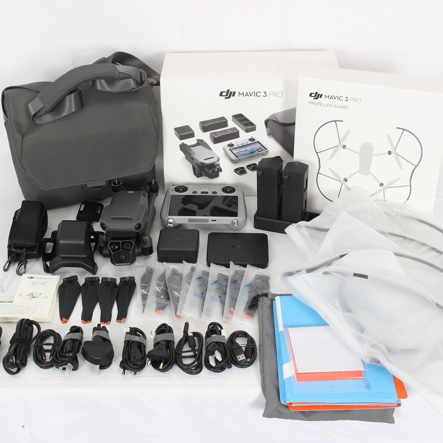 DJI Mavic 3 Pro Fly More コンボ WM2623 DJI RC付属 ドローン 空撮カメラ ミニ フライモアコンボ 本体