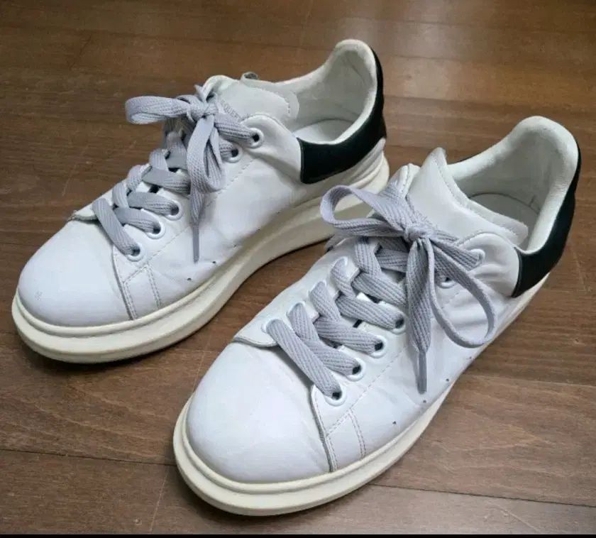 レア♡Alexander アレキサンダーマックイーン Amazon | [Alexander McQueen] [アレキサンダー・マックイーン