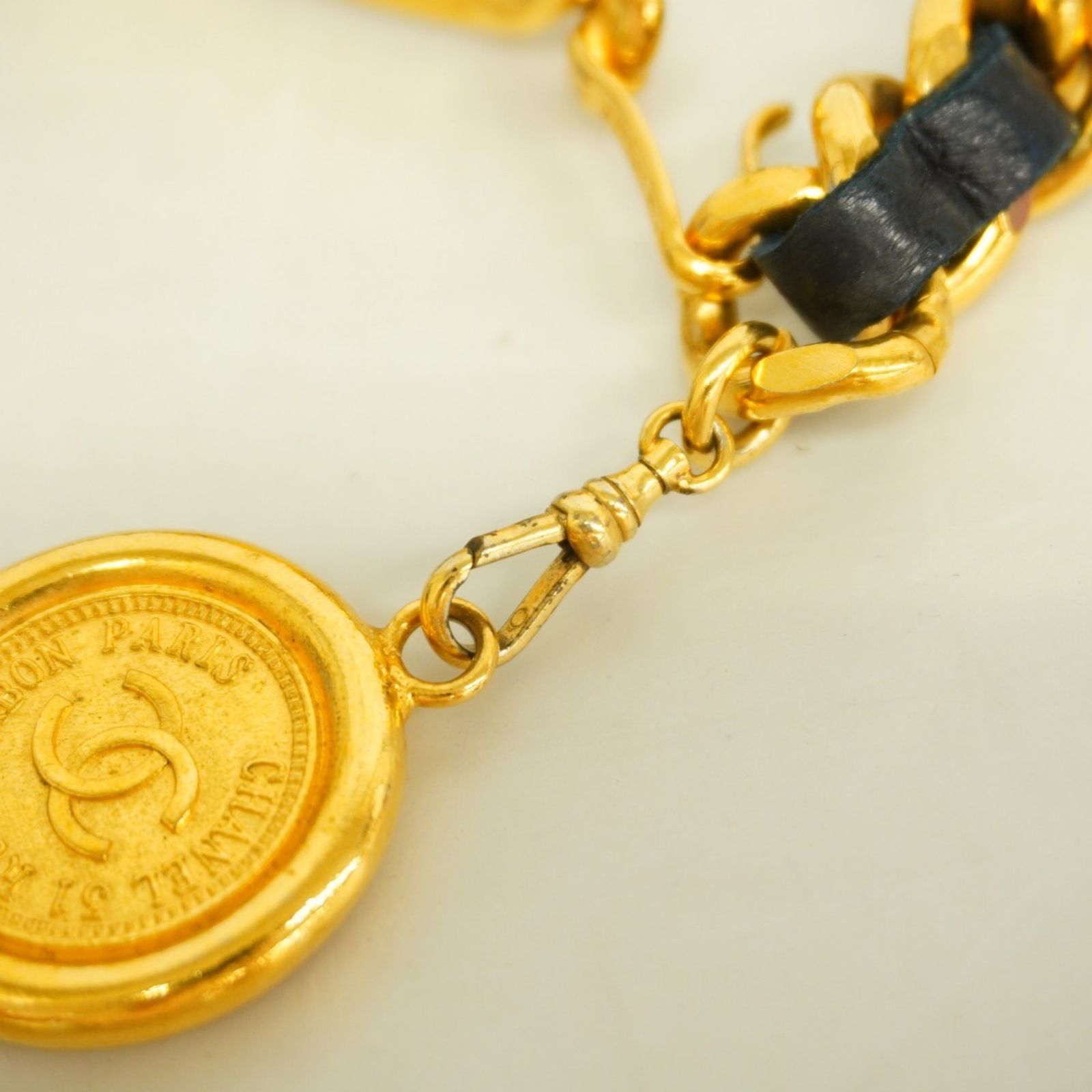 CHANEL★シャネル チェーンベルト ゴールド ベルトAランク シャネル ロゴ GP チェーンベルト ゴールド ABランクの買取