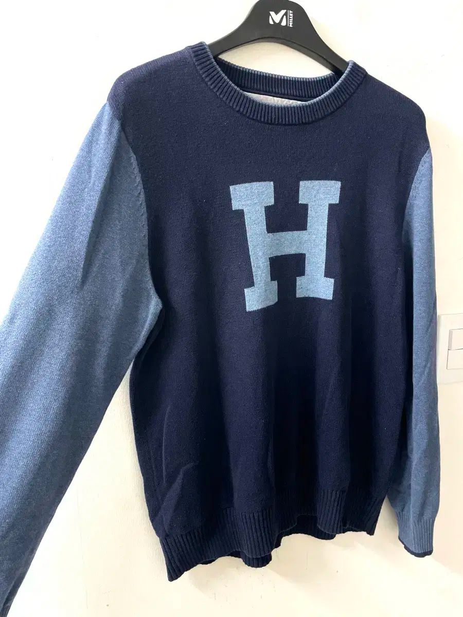 【雷市場（ポンジャン）商品韓国直送】 Tommy Hilfiger(トミーヒルフィガー) ユニセックス バイカラー バーシティ ニット セーター セーター ＿ ネイビーブルー