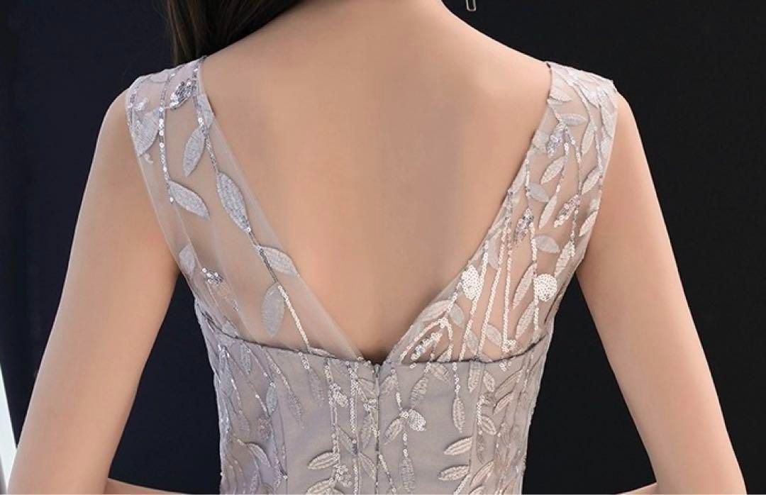 リーフ柄がオシャレなマーメイドイブニングドレス♩.• リーフ柄がオシャレなマーメイドイブニングドレス♩.• リーフ柄