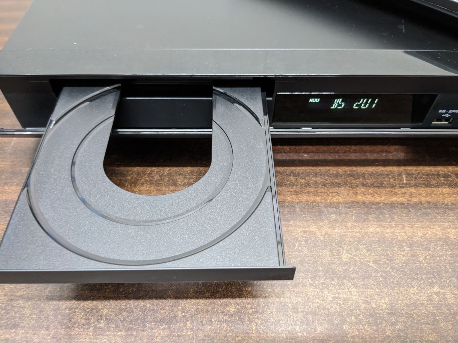 パナソニック 2TB 3チューナー ブルーレイレコーダーDMR-SCZ2060 Amazon | パナソニック 2TB 3チューナー ブルーレイレコーダー