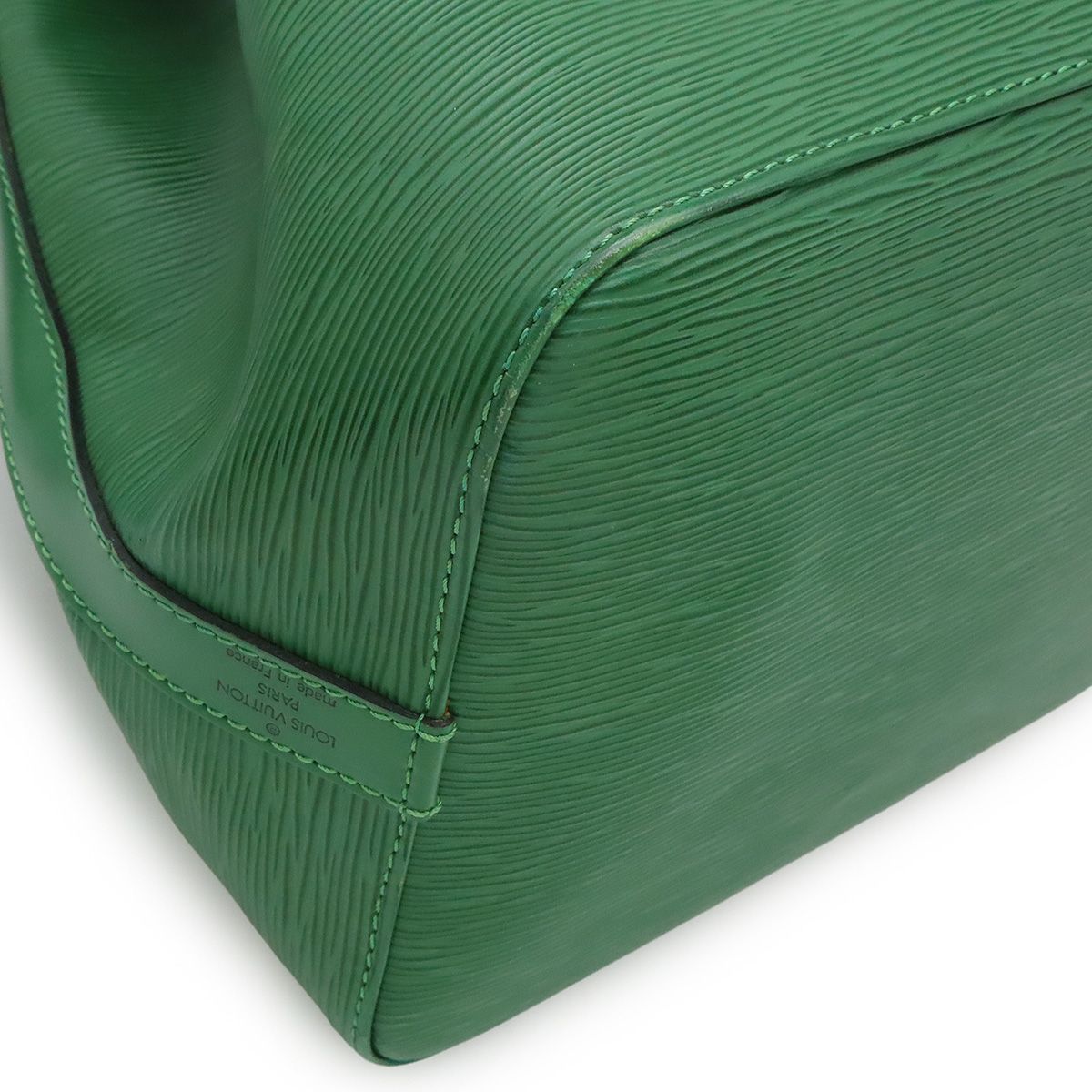 LOUIS VUITTON エピ 緑 プチノエ ショルダーバッグ 巾着 ヴィトン LOUIS VUITTON エピ 緑 プチノエ ショルダーバッグ 巾着 ヴィトン