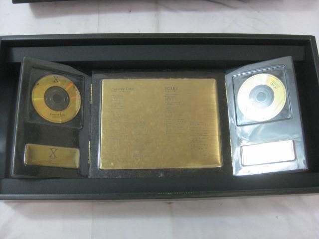 中古品 X JAPAN ゴールド・ディスク・モニュメント Forever love