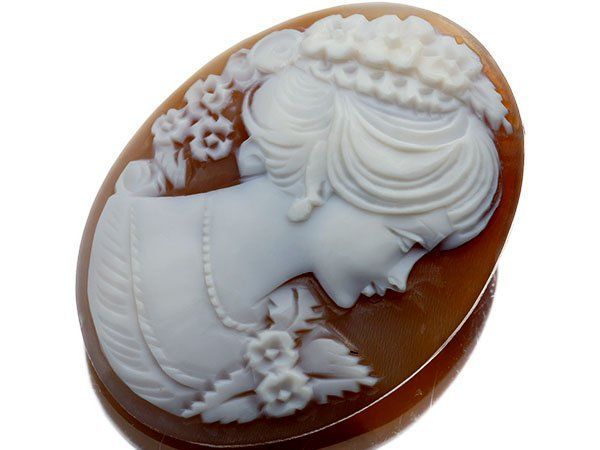 【海】カメオルース　貝シェル　貴婦人彫刻　４点セット　縦約５５ｍｍ シェルビーズ カメオ -右向きヴィーナス小 穴無(シロチョウガイ